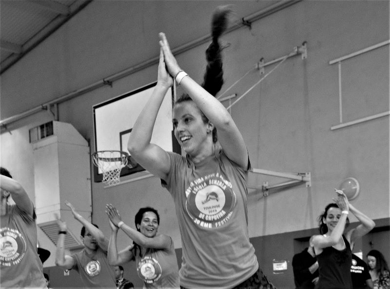escola senzala capoeira toulouse thomas